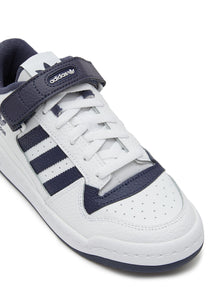 ‘FORUM LOW’ LOW TOP JUNIOR SNEAKERS